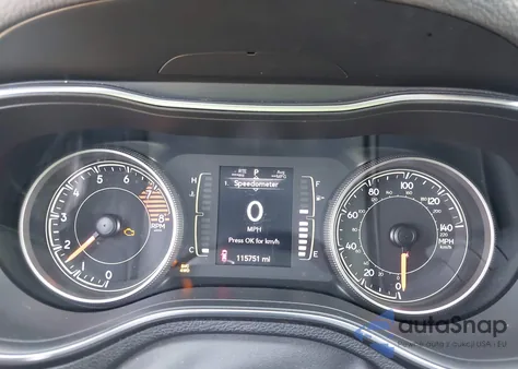 2019 Jeep Cherokee Latitude Plus 4X4 from USA, damaged, VIN 1C4PJMLX1KD271575